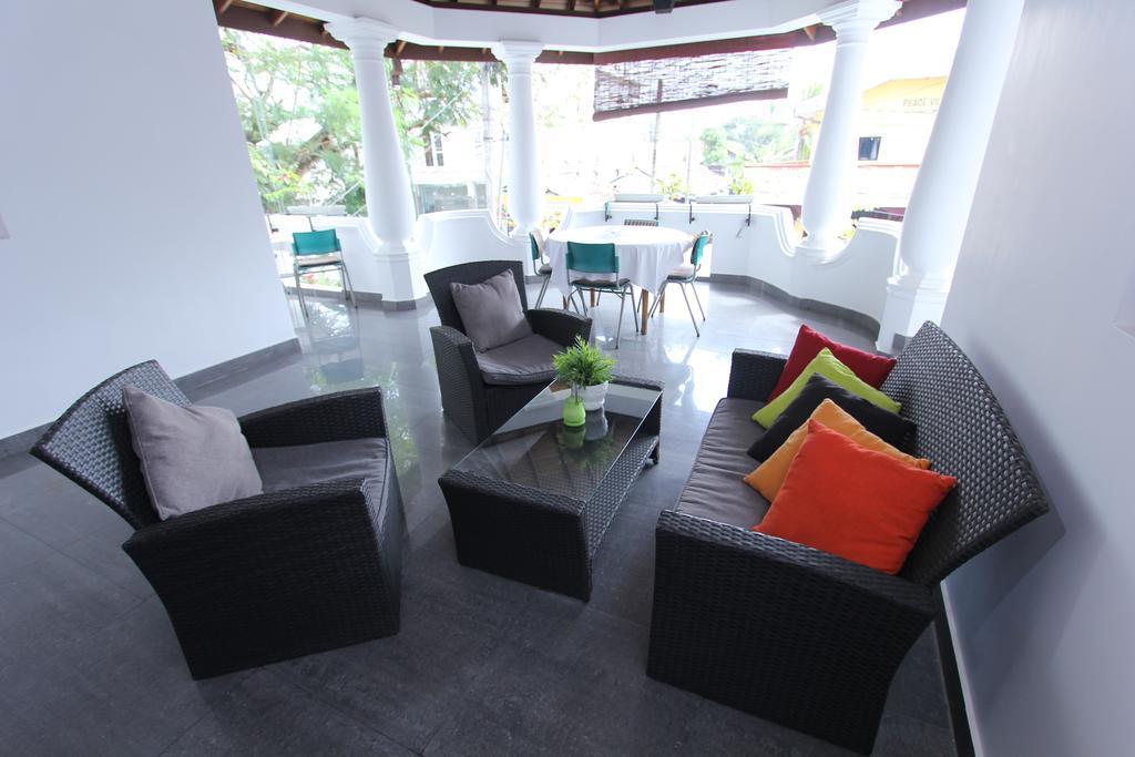 Angel Villa Negombo Exterior foto